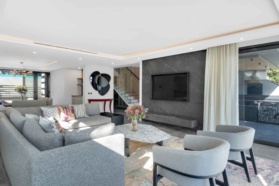 6 Bedroom Property for Sale in Camps Bay Western Cape